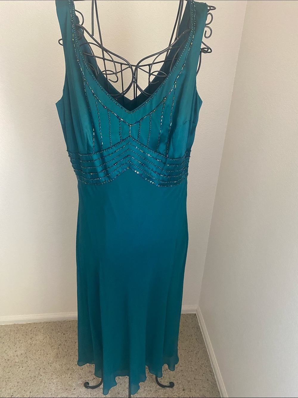 Maggy London Teal Beaded V-Neck Evening Maxi Dress